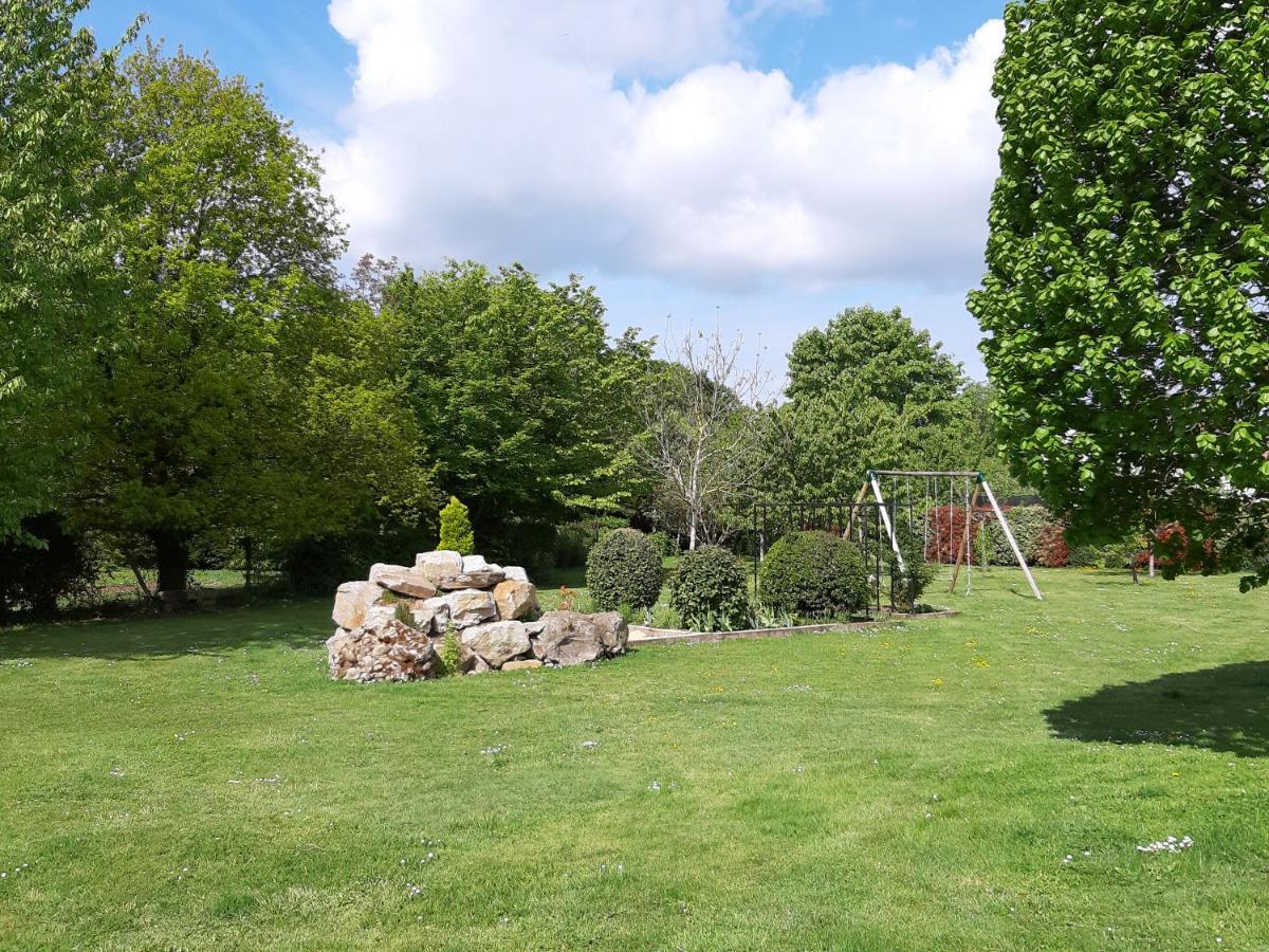Bed and Breakfast La Grange Des Lisieres Rouvres  Exterior foto